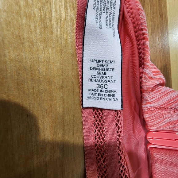 Victorias Secret Bras Lot of 4 Size 36C Preowned - Picture 9 of 9